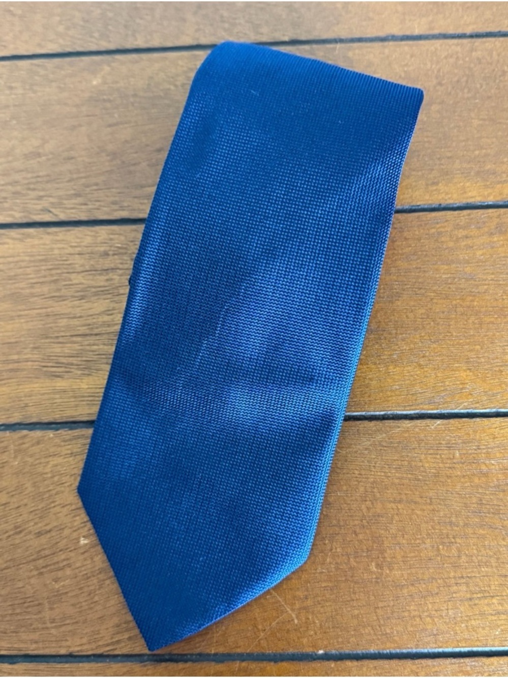 Vintage Tommy Hilfiger 100% Silk Made in USA Navy Royal Blue Mens Tie